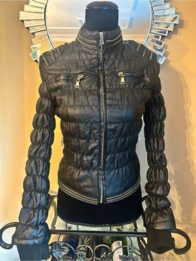 Black Quilted Puff Puffer Jacket with Zip Details